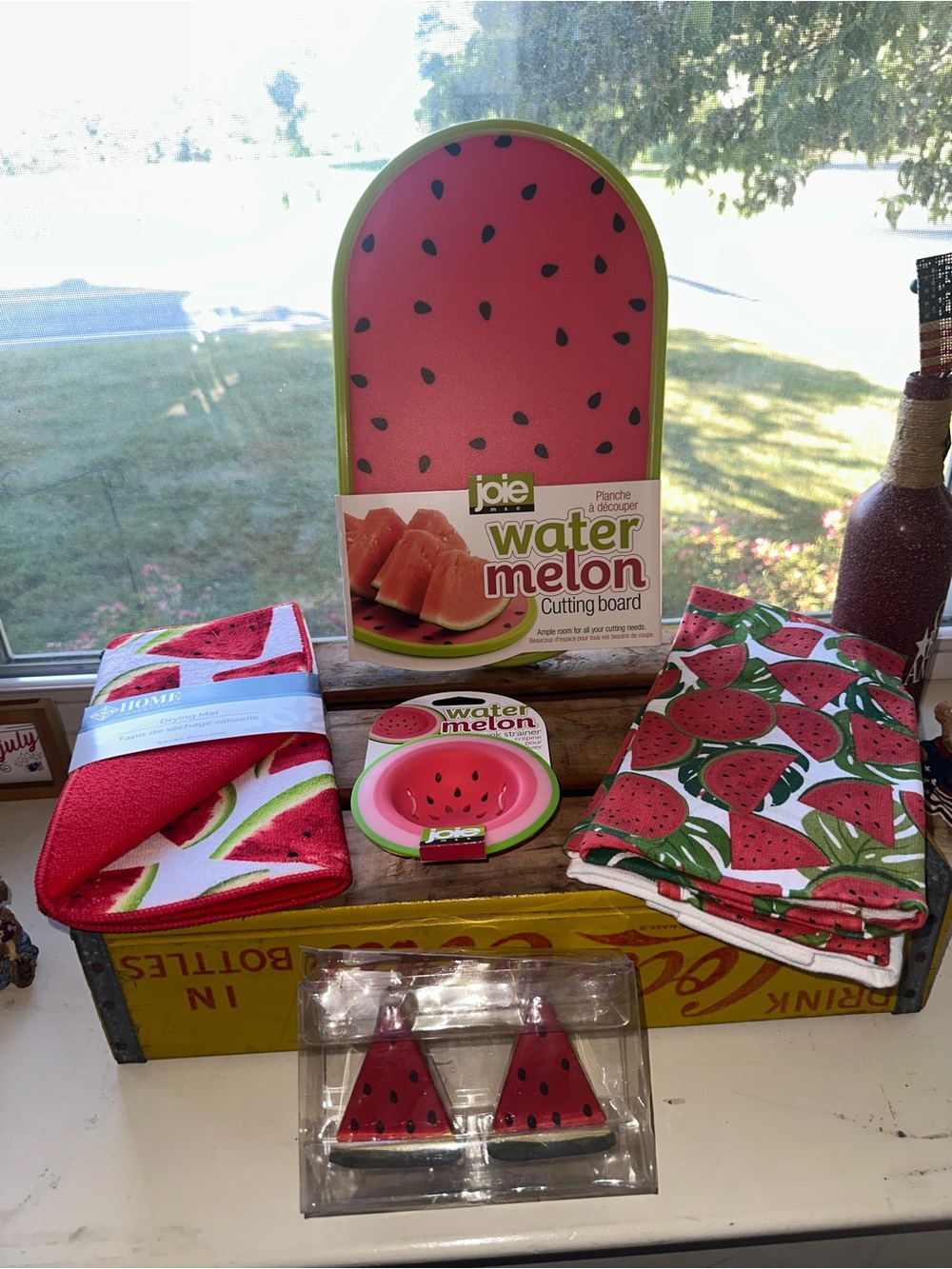 Watermelon Kitchen Bundle-towels, drying mat, sink strainer, cutting board - New - Picture 8 of 8